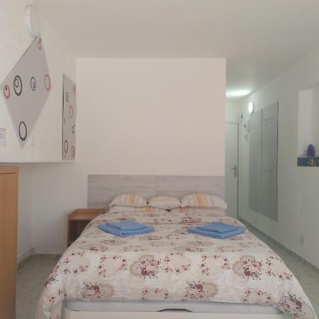 La Pineda Beach Studio Near Port Aventura Apartman Kültér fotó