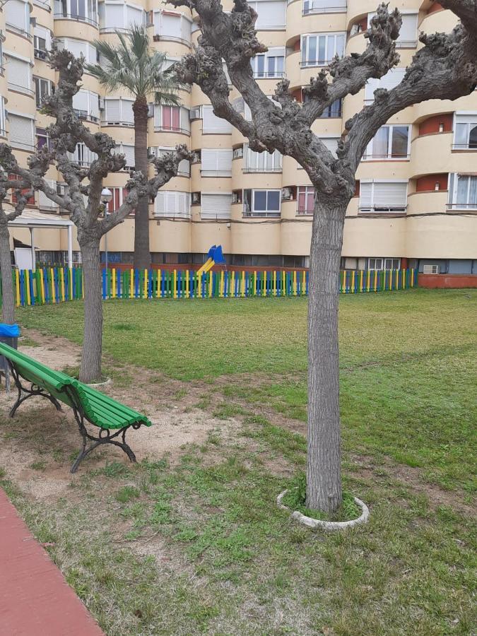 La Pineda Beach Studio Near Port Aventura Apartman Kültér fotó